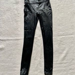Spanx faux leather leggings. Size XS, black